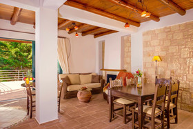 Villa Myrtia