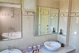 Villa Seli