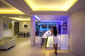 La Stella Suites