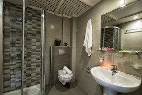Mary Hotel