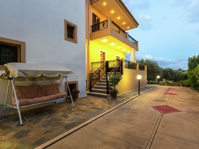 Eleonas Apartments by Belvilla by OYO