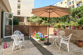 Aloe Apartments & Studios