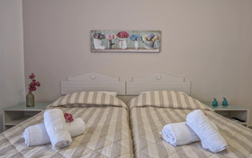 Aloe Apartments & Studios