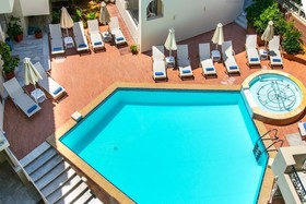 Anita Beach Hotel
