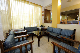Apollon Hotel Apartments