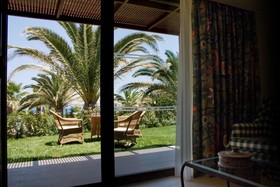 Aquila Rithymna Beach