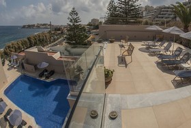 Archipelagos Hotel