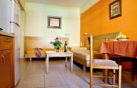 Aristea Hotel