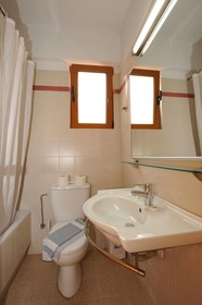 Aristea Hotel