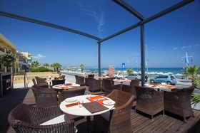 Atlantis Beach Hotel & Spa