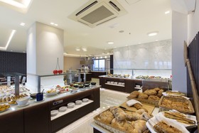 Atlantis Beach Hotel & Spa