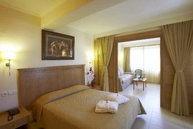 Atlantis Beach Hotel & Spa