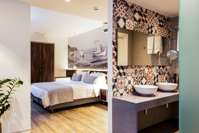 Atrium Ambiance Hotel