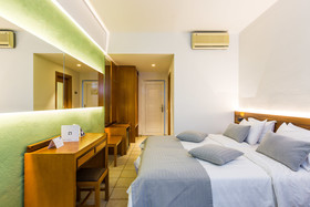 Atrium Ambiance Hotel