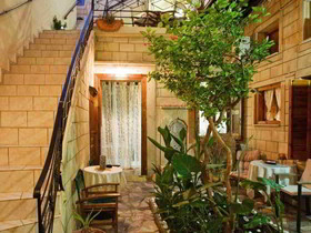 Barbara Studios