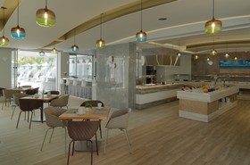 Melrose Hotel