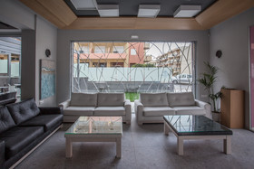 Melrose Hotel