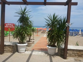 Birais Beach Studios