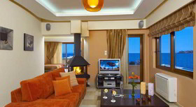 Cavo Seaside Luxury Suites
