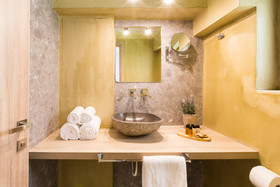 Cressa Suites - Adults Only