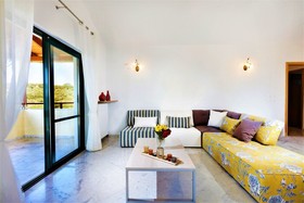 Discrete Villa Lappa