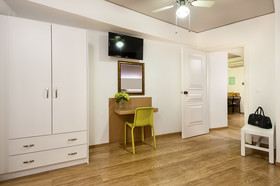 Elina Hotel Apartments