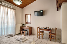Elina Hotel Apartments
