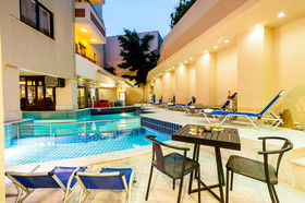 Elina Hotel Apartments