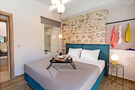 Erotokritos City Luxury Suites