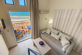Pearl Seabreeze Suites