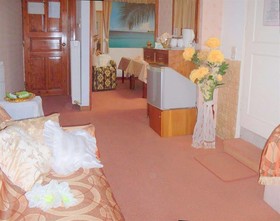 Faros Rooms & Suites