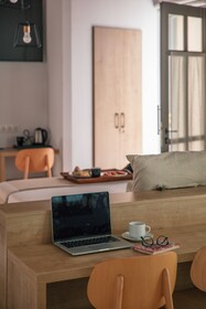Gateway Suites