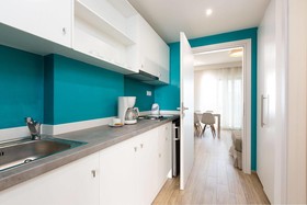 Golden Coast Apartments