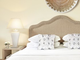 Grecotel Plaza Beach House