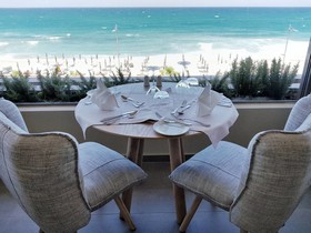 Ikones Seafront Luxury Suites