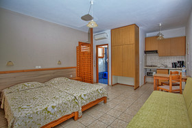 Ilian Beach Studio Apartments