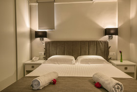 Iperion Beach Hotel