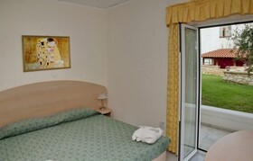 Jo An Beach Hotel