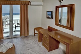 Jo An Beach Hotel