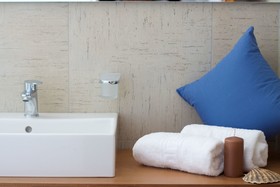 Loutra Villas