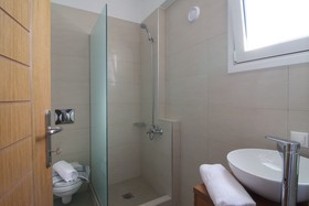 Loutra Villas