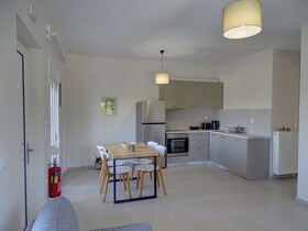 Lyrids Apartments