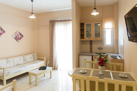Marilyn Apartments