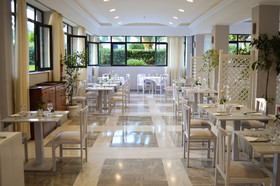 May Beach Hotel