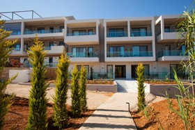 Minos ApartHotel