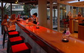 Minos Hotel