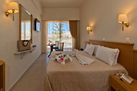 Minos Hotel