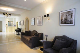 Mythos Suites Hotel