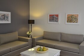 Mythos Residence
