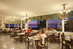 Oasis Hotel